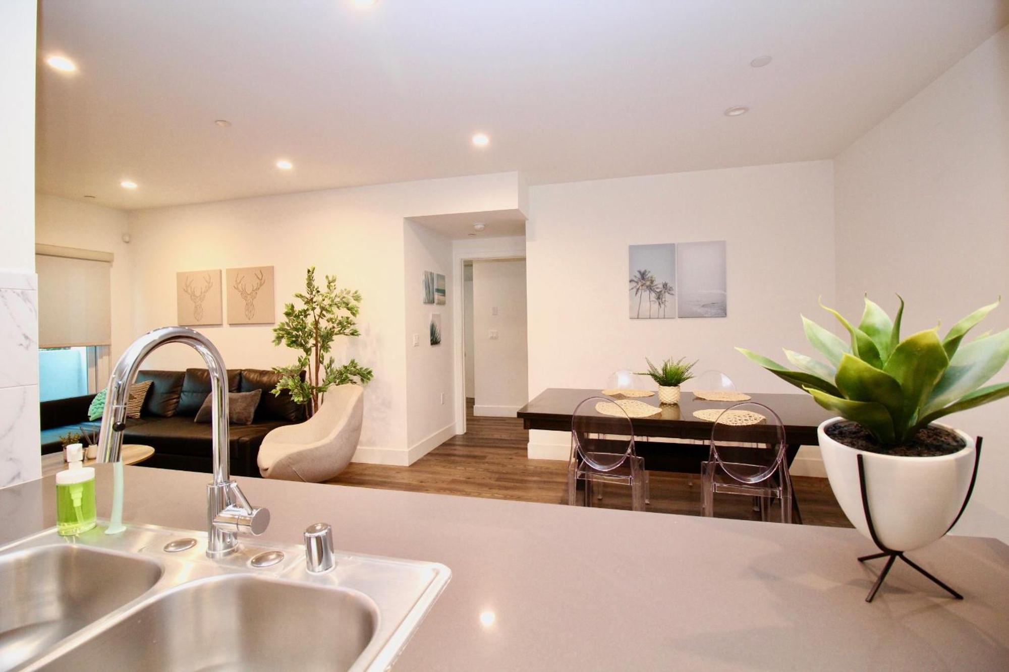 Los Angeles Premium Suites With Free Parking Pokoj fotografie